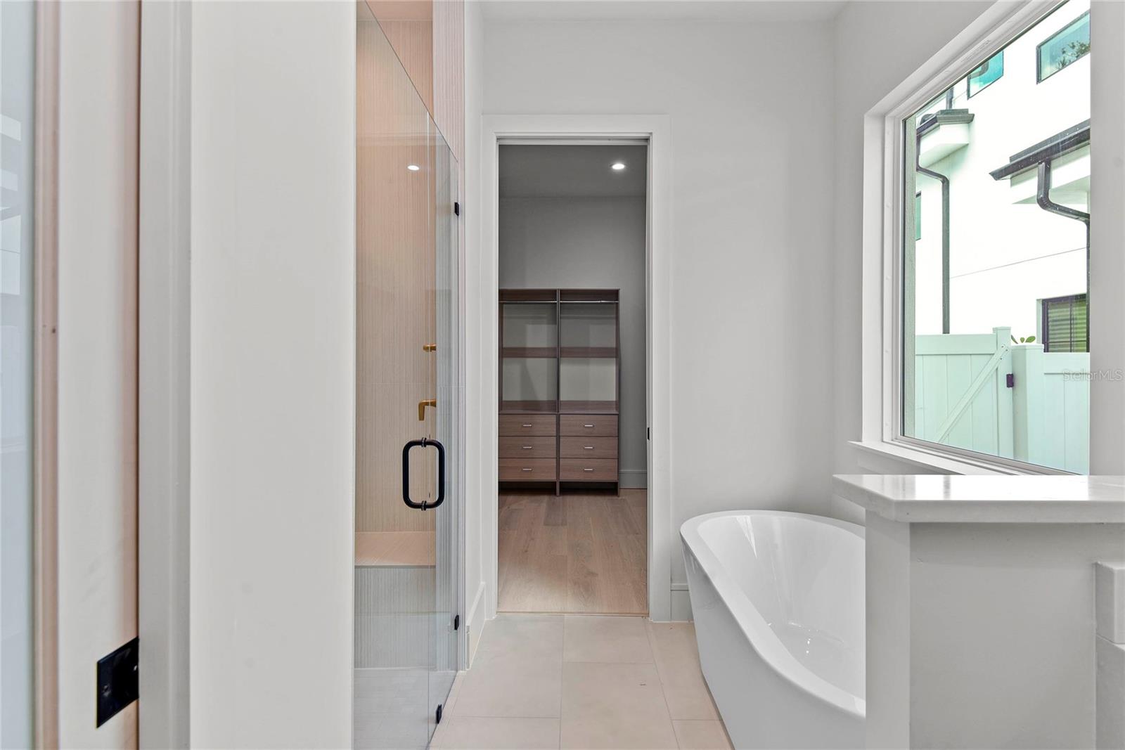 Image 23 of 45 For 607 Ellen Drive