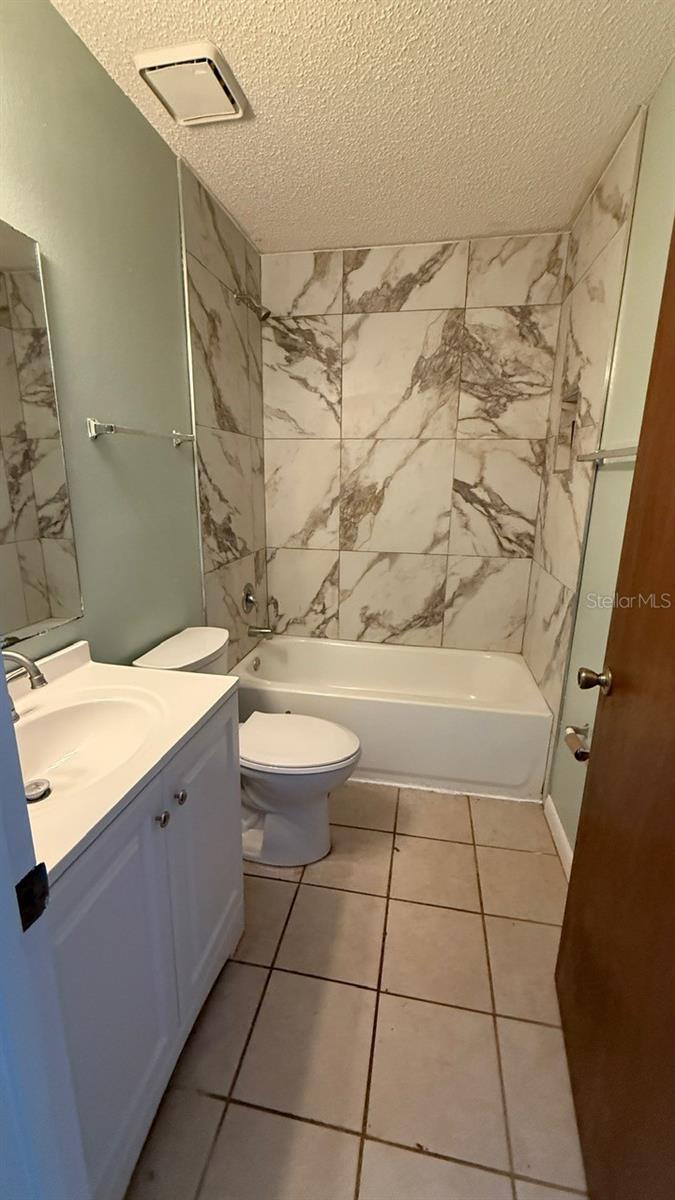 Image 15 of 18 For 215 Eldorado Drive