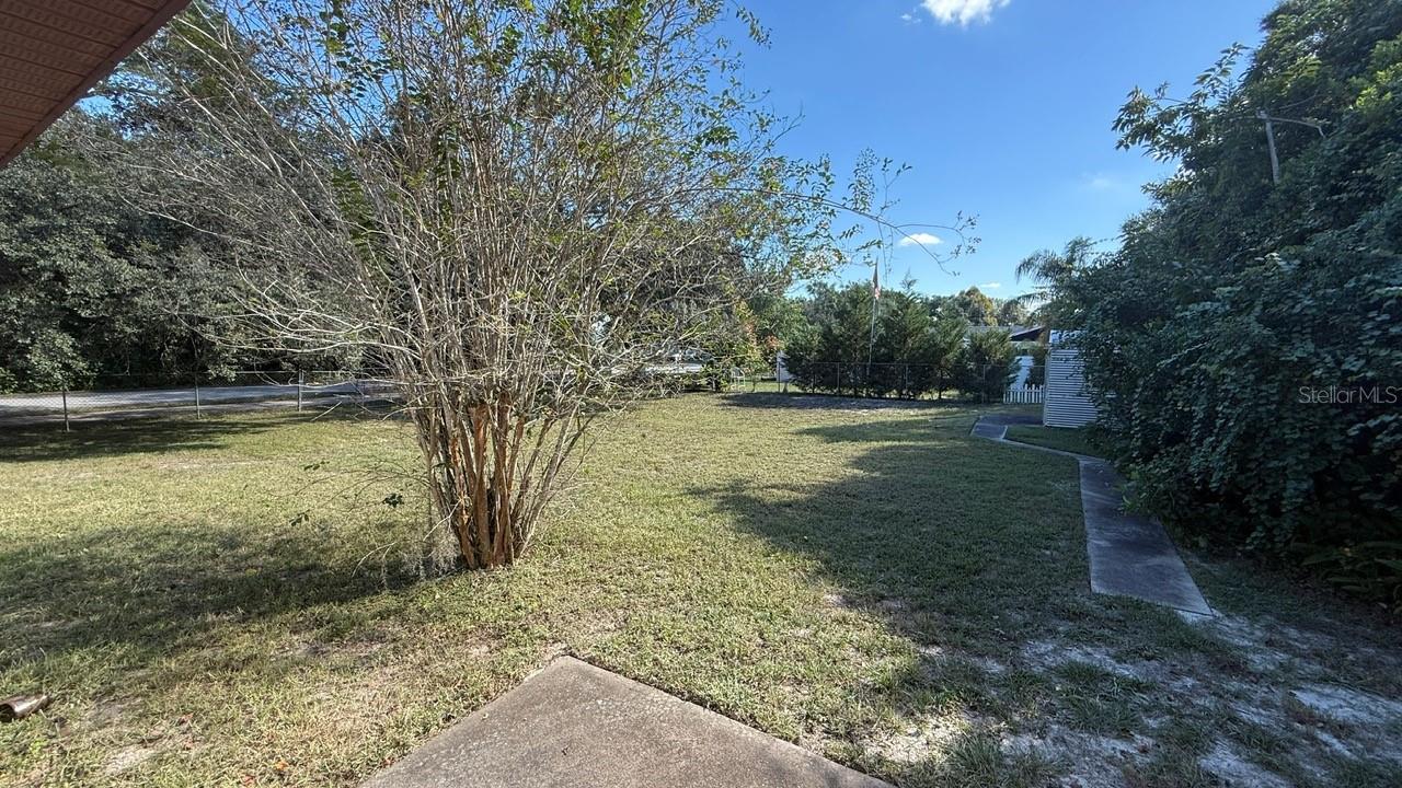 Image 16 of 18 For 215 Eldorado Drive