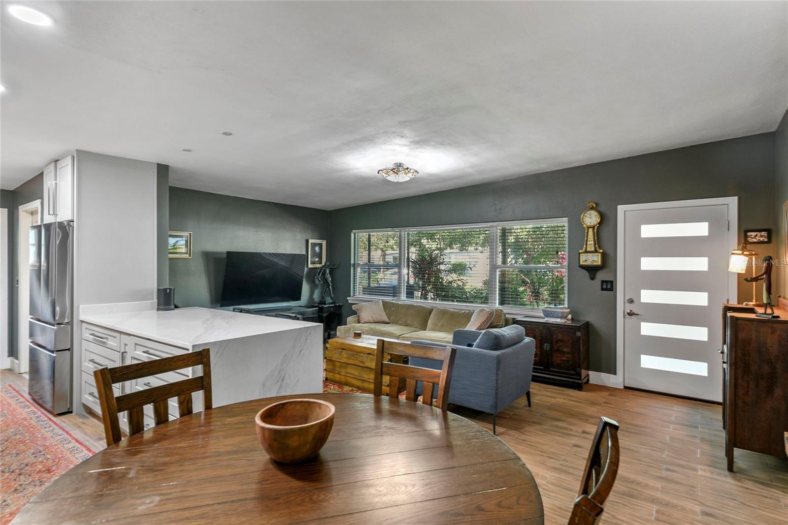 Image 11 of 36 For 131 Lauren Court