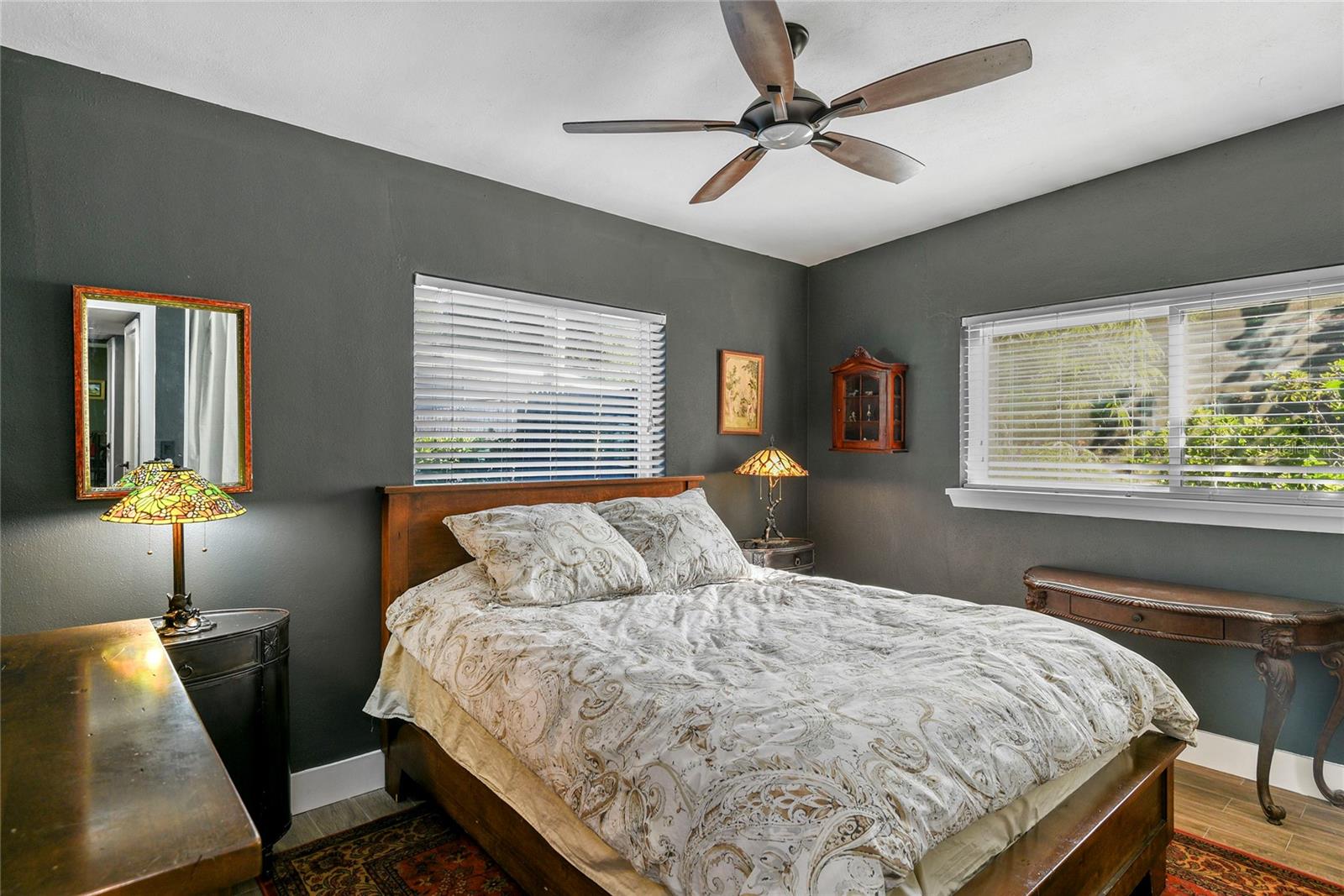 Image 20 of 36 For 131 Lauren Court