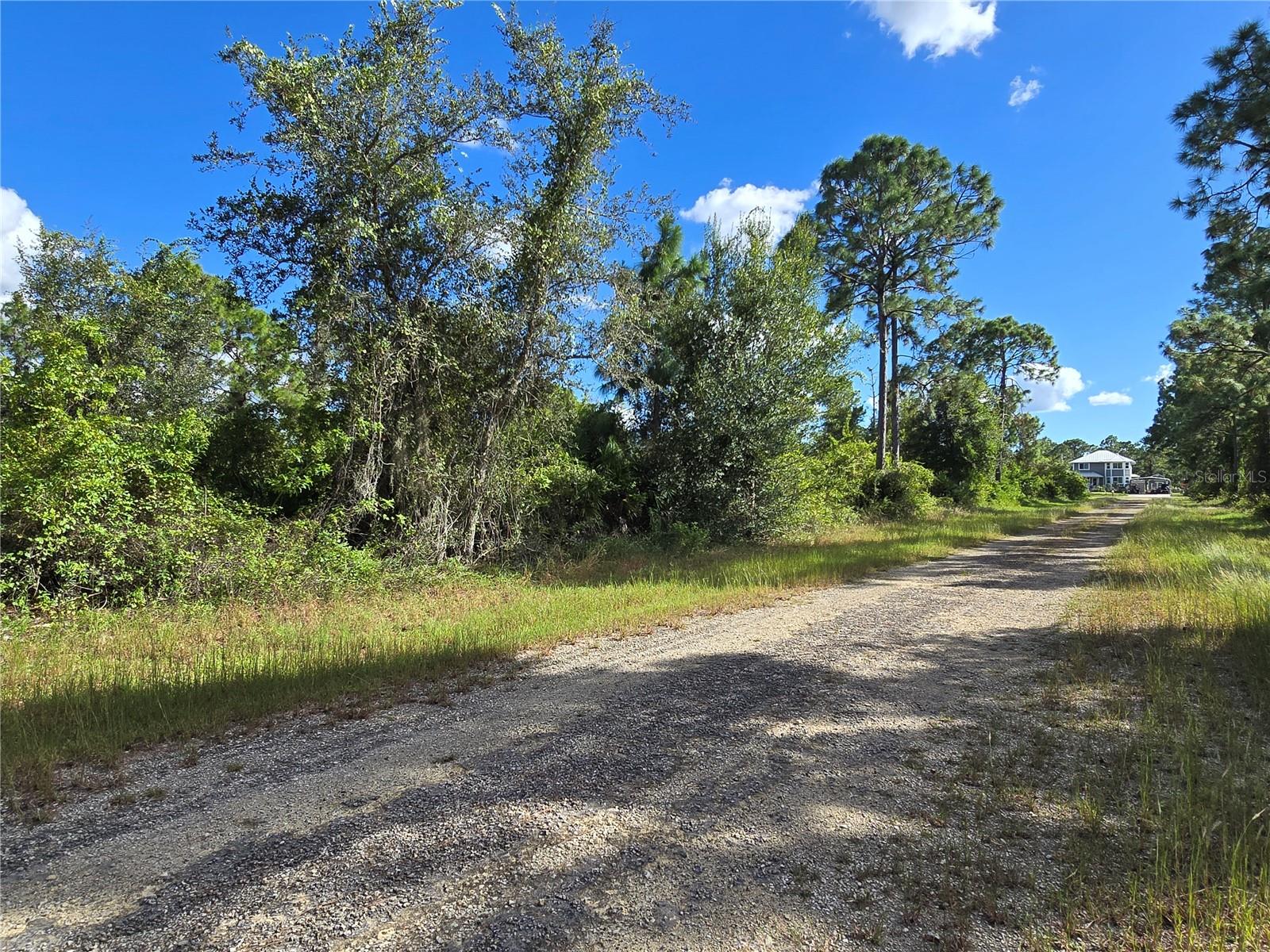 Image 4 of 5 For 419 Wilder Avenue S