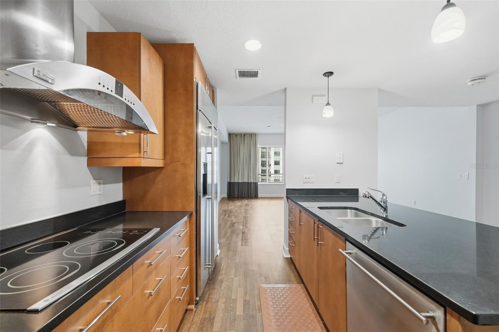 Image 10 of 26 For 100 Eola Drive 712