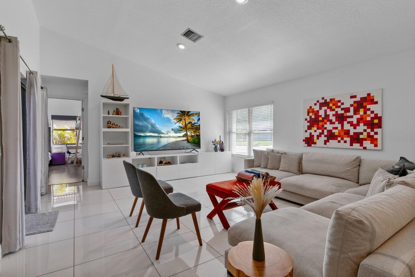 Image 14 of 30 For 6339 Coopers Green Court