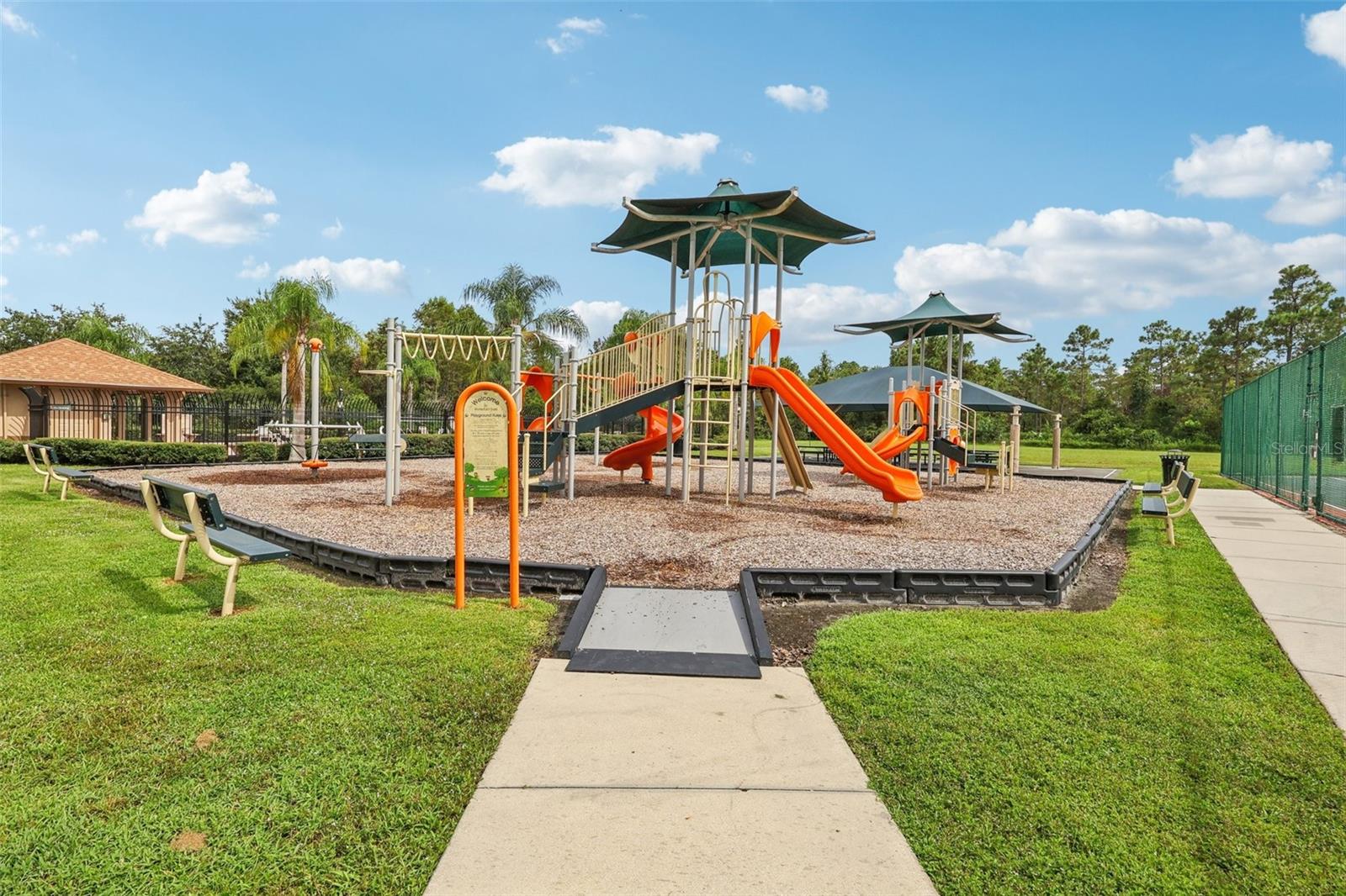 Image 21 of 21 For 1126 Maumee Street