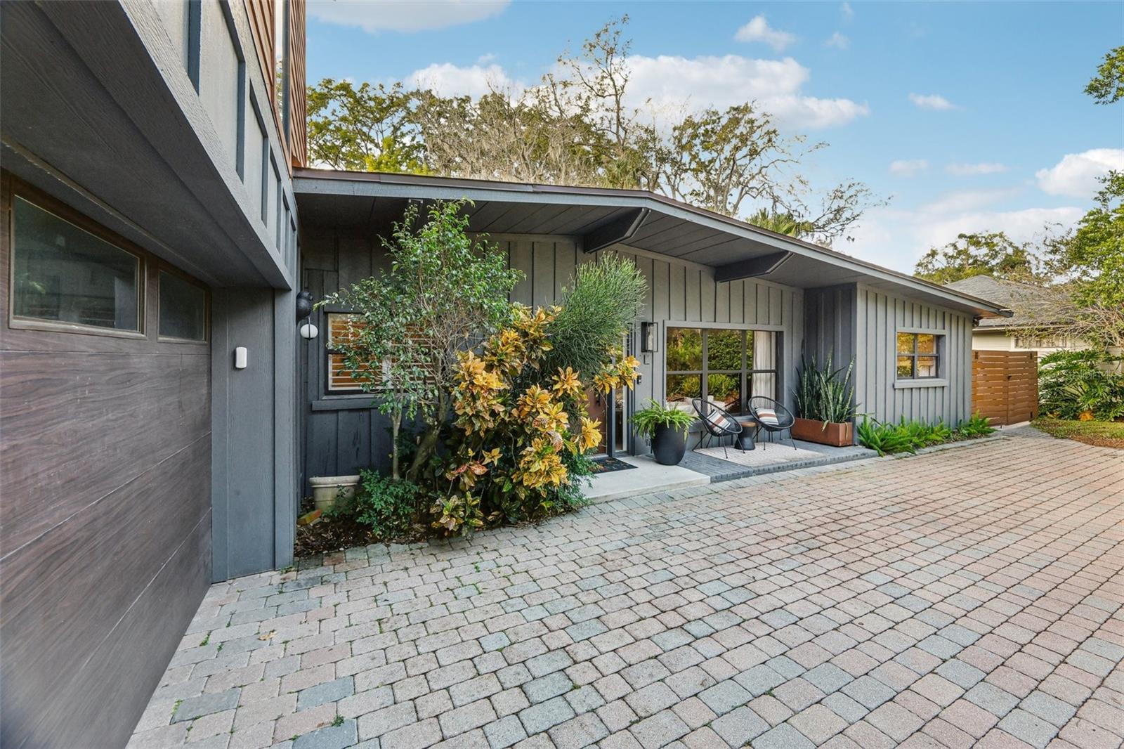 Image 8 of 72 For 1016 Howell Branch Road