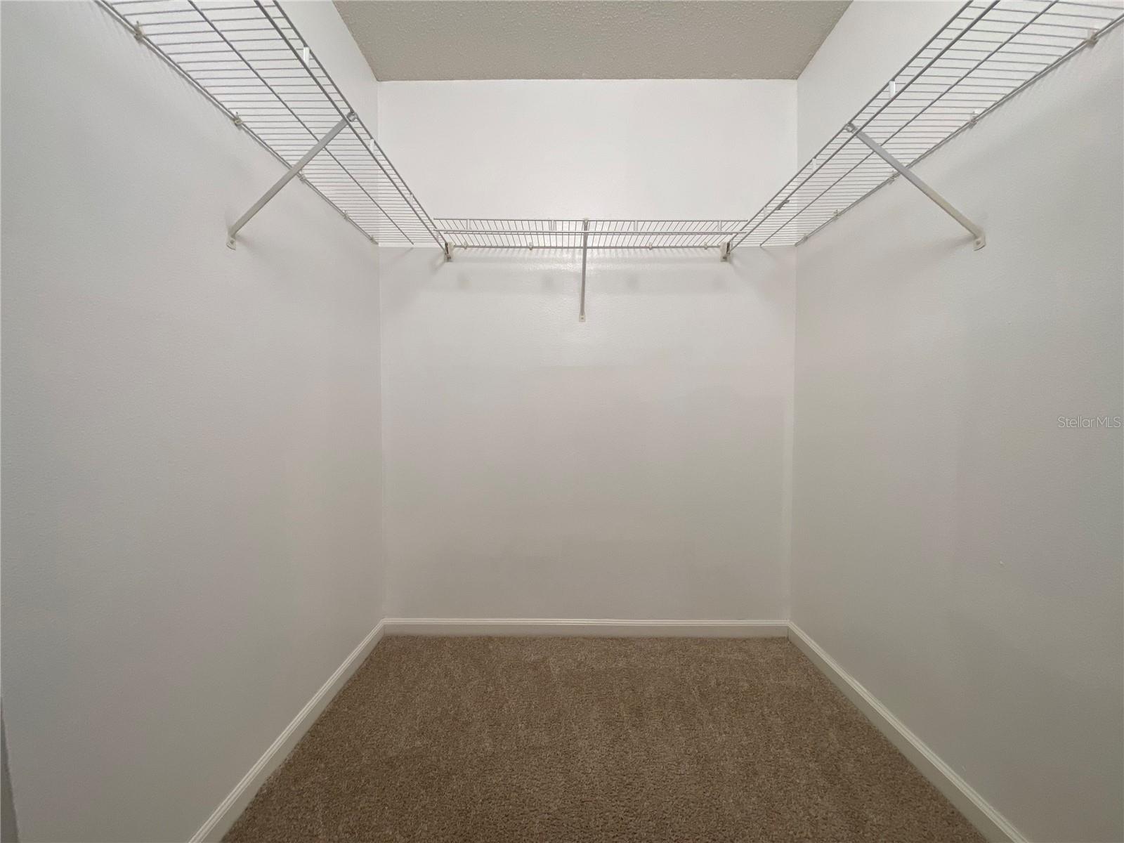 Image 12 of 21 For 564 Pinehurst Cove