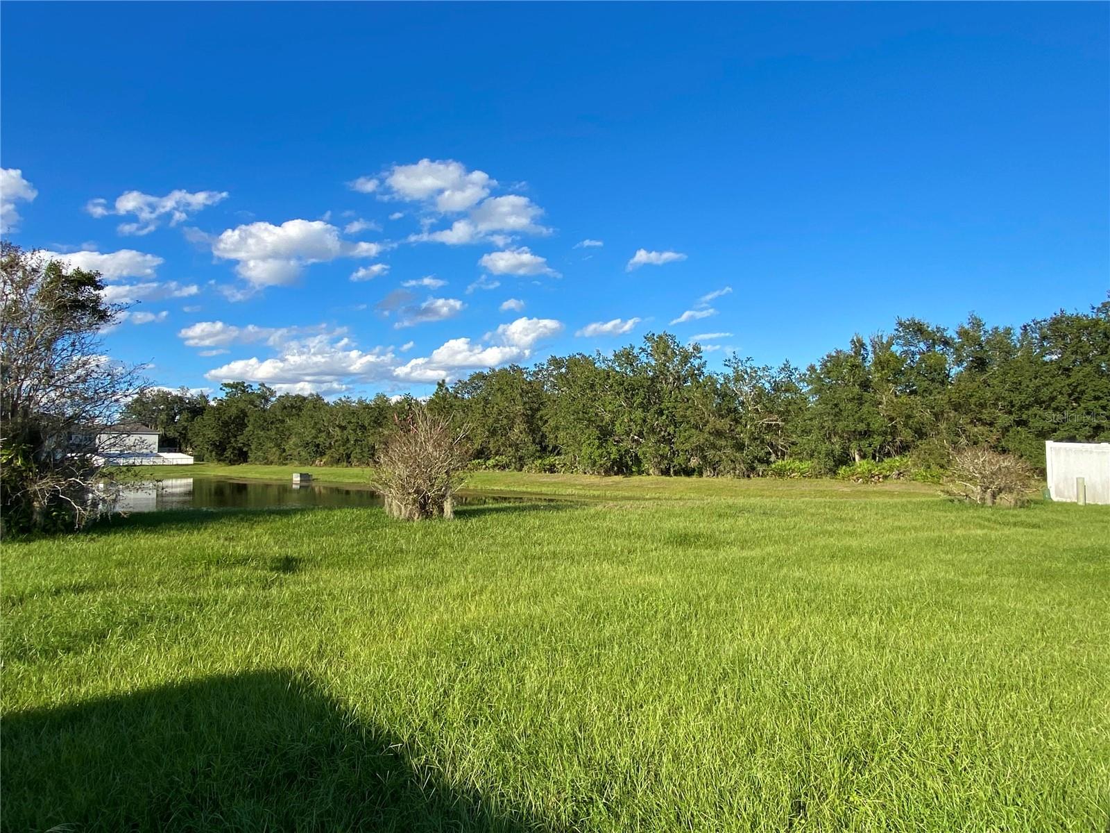 Image 21 of 21 For 564 Pinehurst Cove