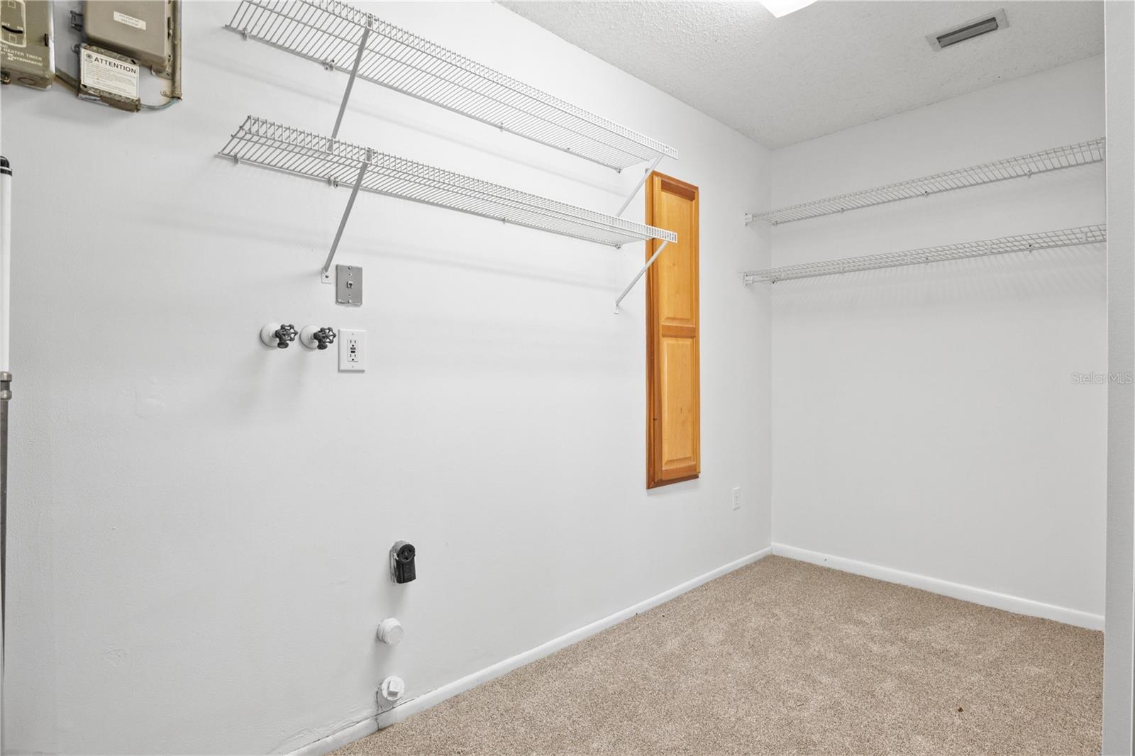 Image 11 of 26 For 776 Mockingbird Lane