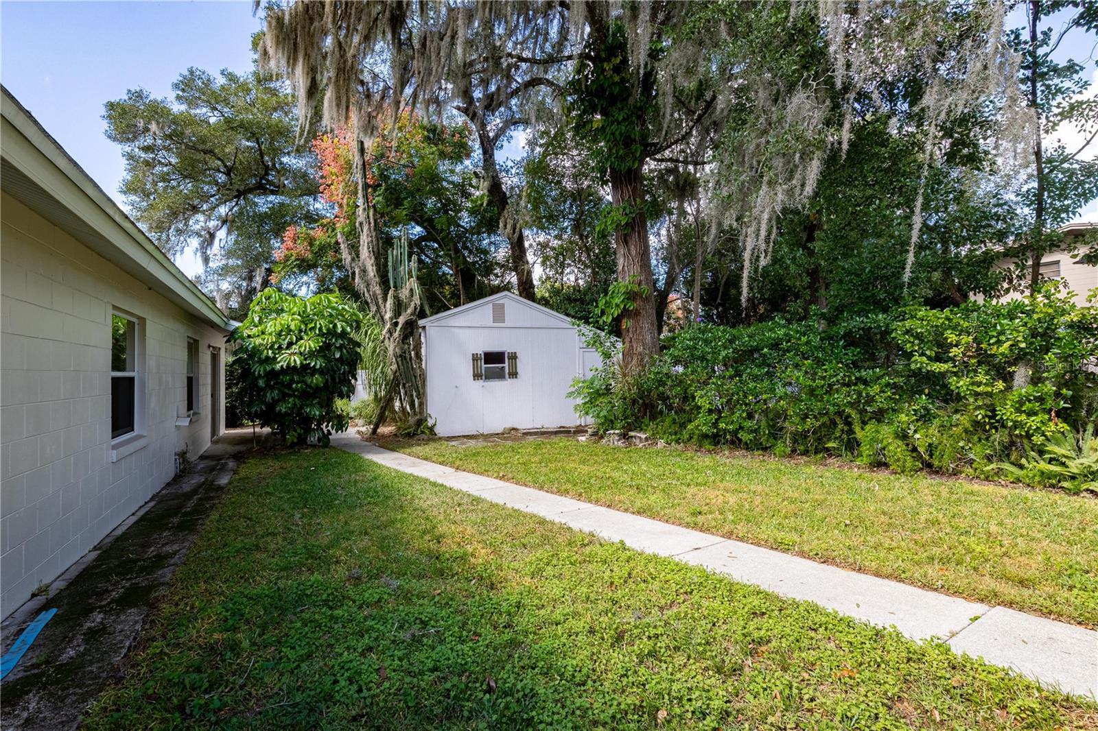 Image 22 of 26 For 776 Mockingbird Lane