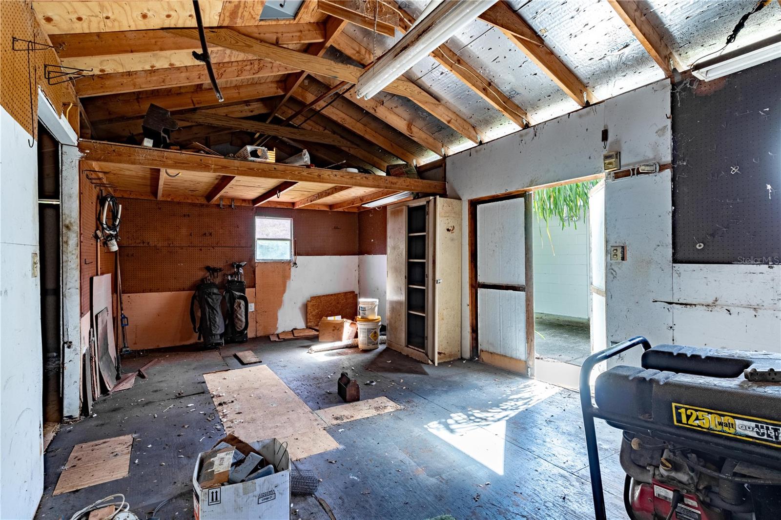 Image 23 of 26 For 776 Mockingbird Lane