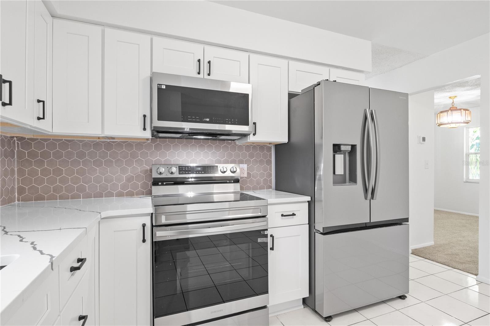 Image 4 of 26 For 776 Mockingbird Lane