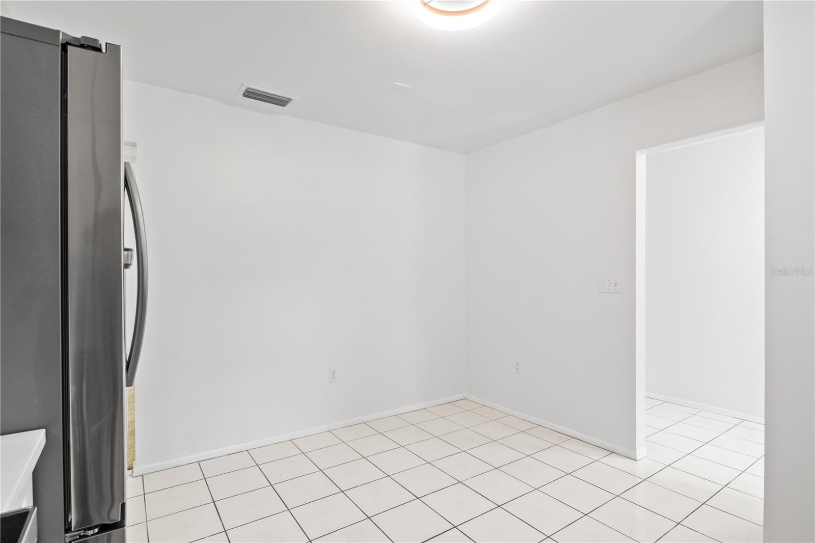 Image 5 of 26 For 776 Mockingbird Lane