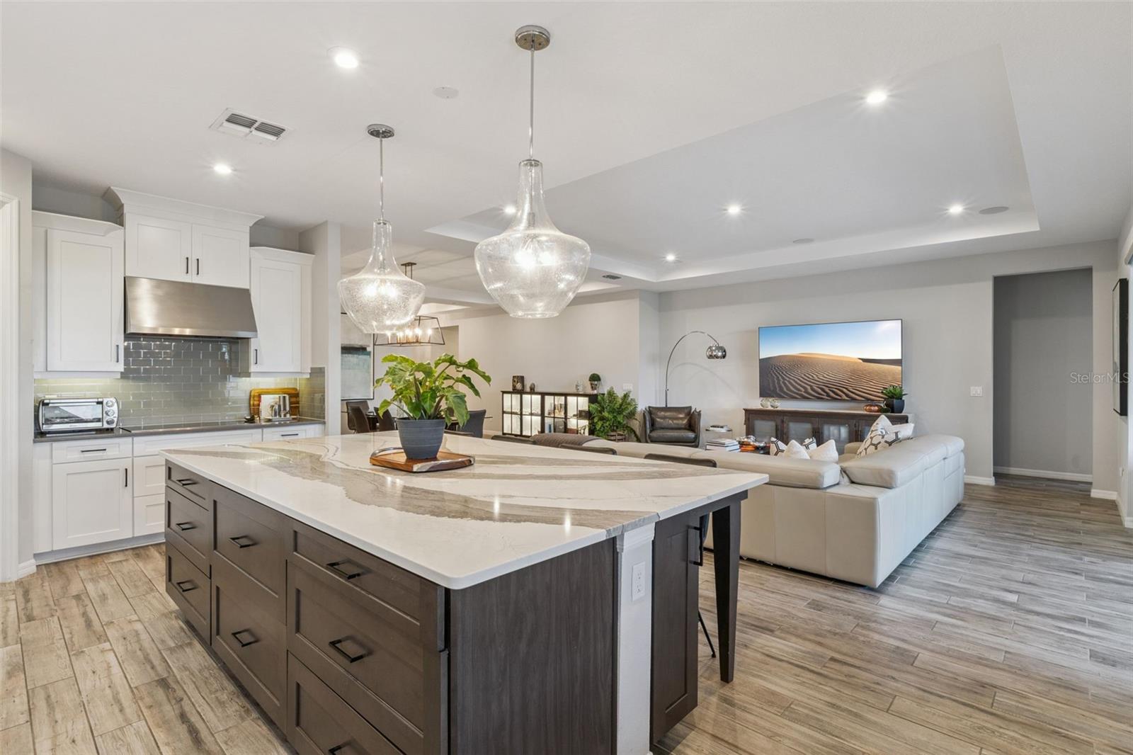 Image 14 of 51 For 3375 Hanging Tide Street