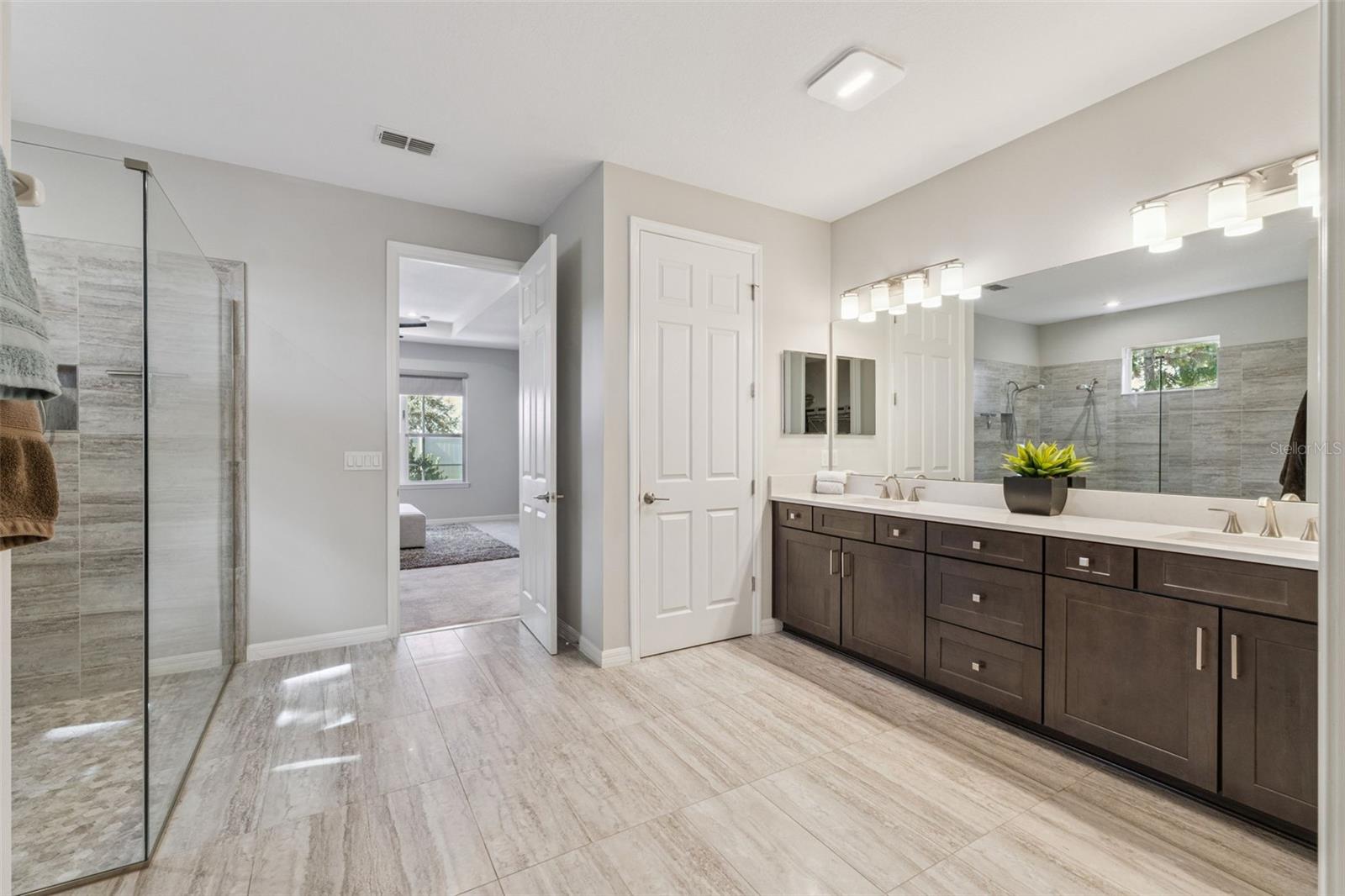 Image 18 of 51 For 3375 Hanging Tide Street