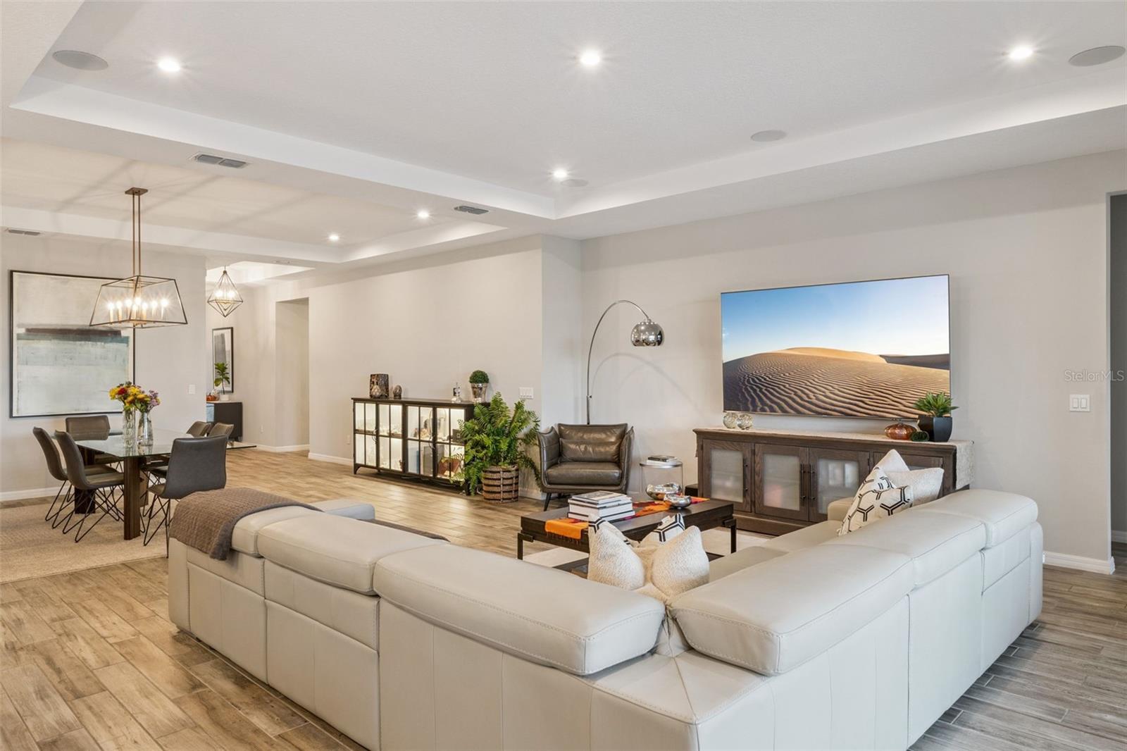 Image 6 of 51 For 3375 Hanging Tide Street