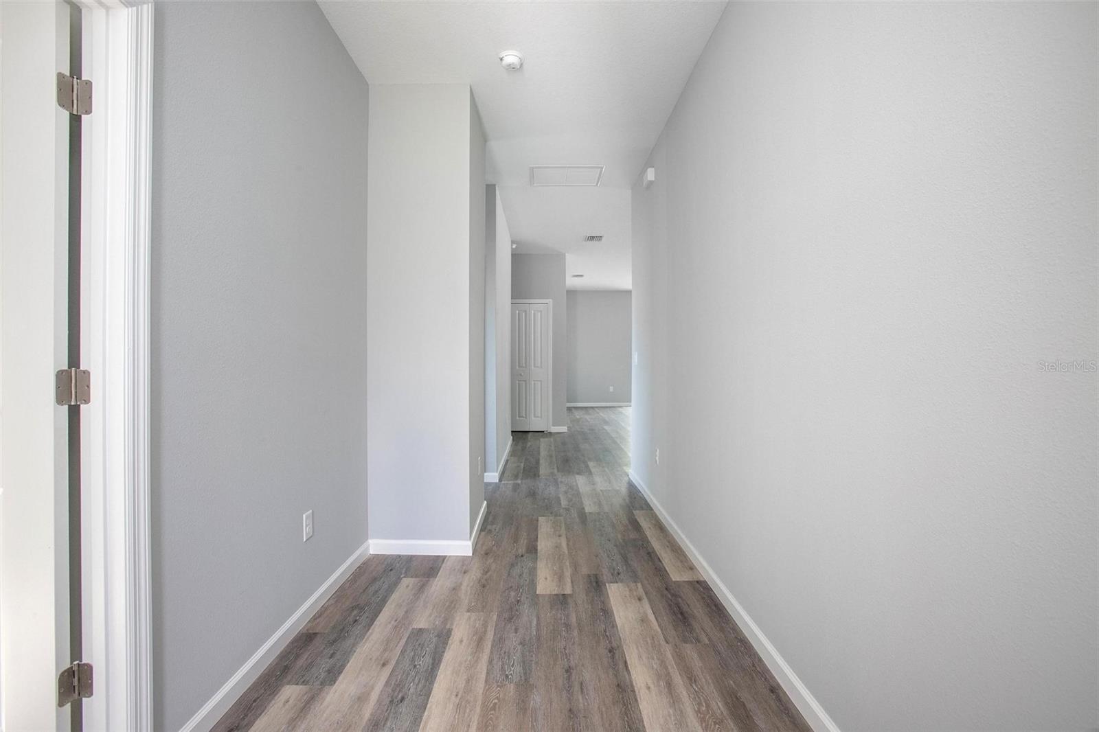 Image 10 of 29 For 968 Abagail Drive