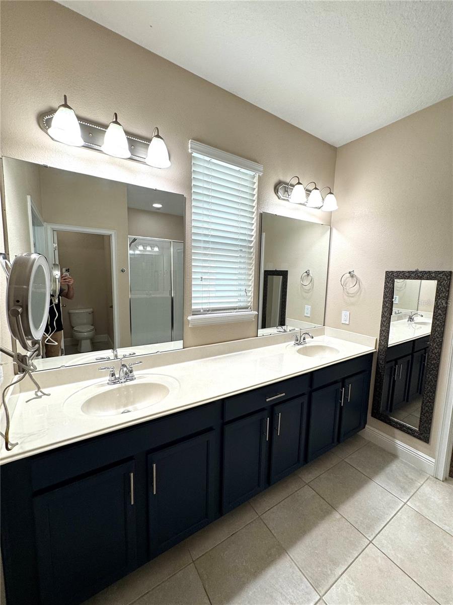 Image 16 of 21 For 8153 Jailene Drive