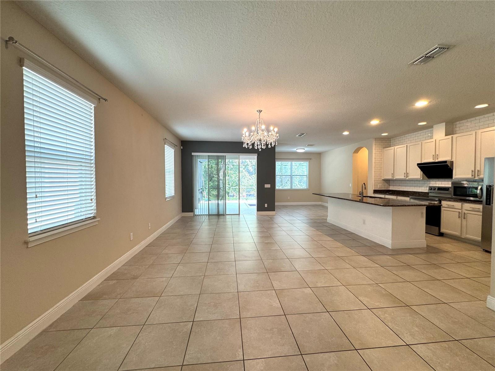 Image 5 of 21 For 8153 Jailene Drive