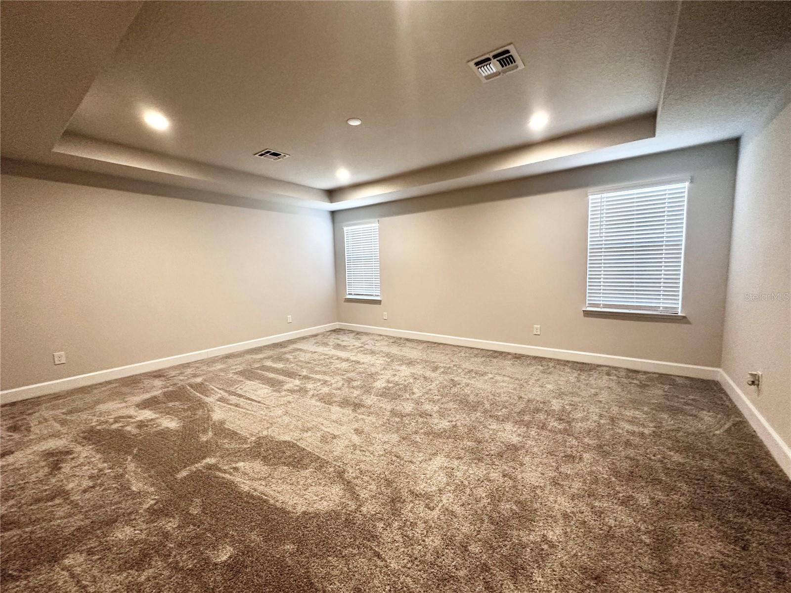 Image 18 of 26 For 2785 Park Ridge Street