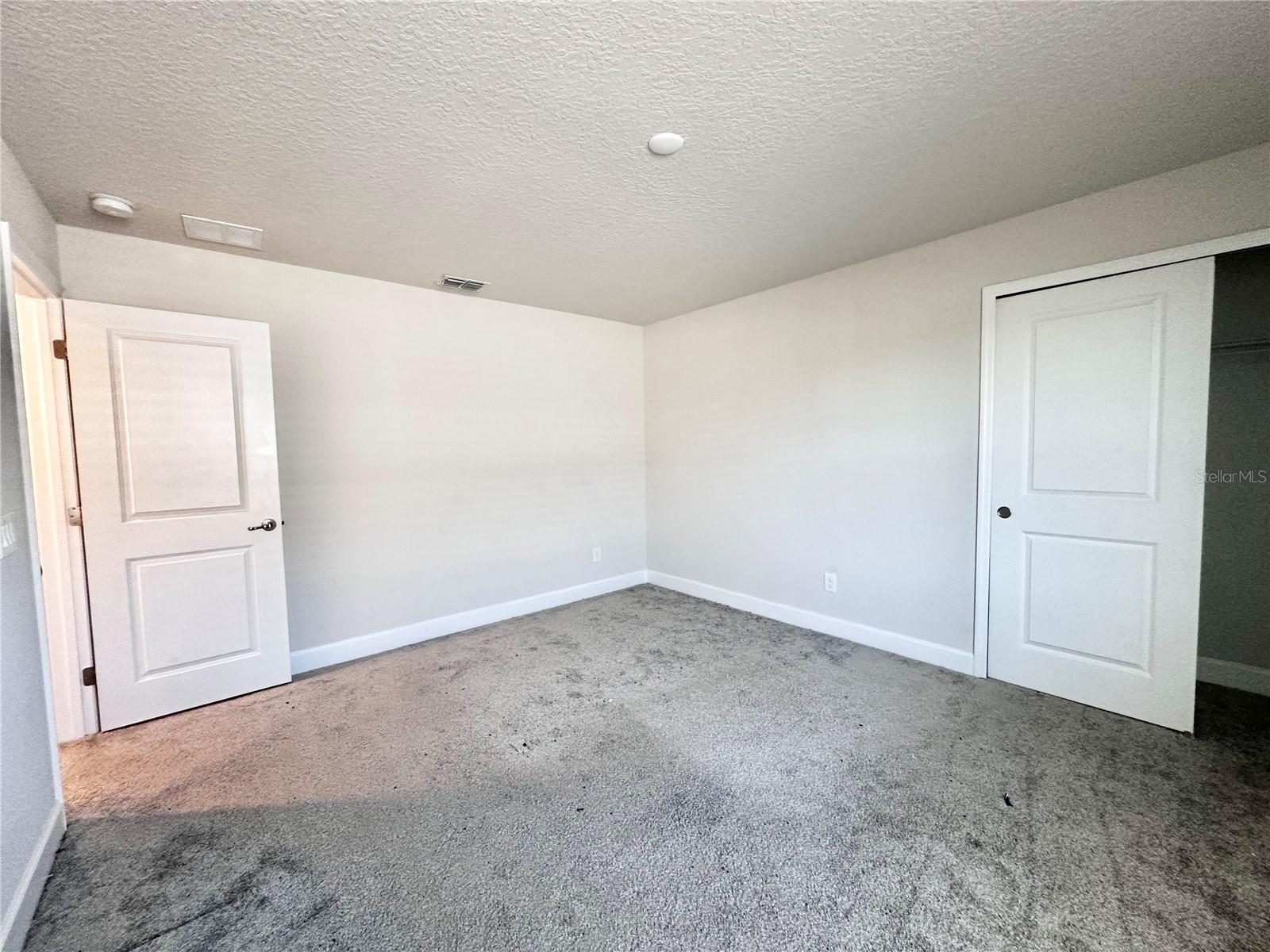 Image 20 of 26 For 2785 Park Ridge Street