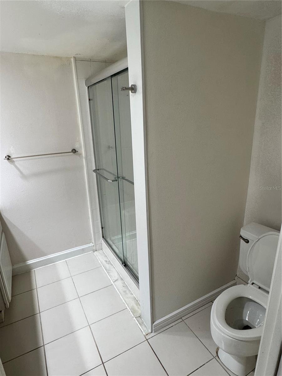 Image 13 of 22 For 5320 Burning Tree Drive F-01-1