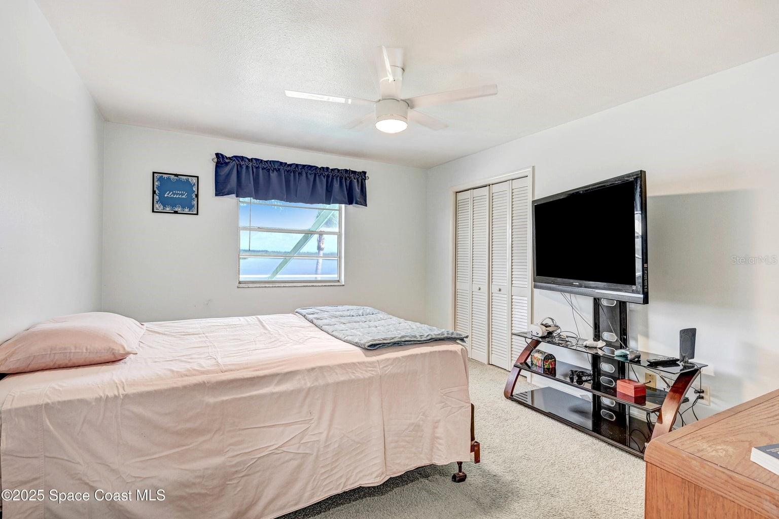 Image 31 of 53 For 1440 Sykes Creek Drive