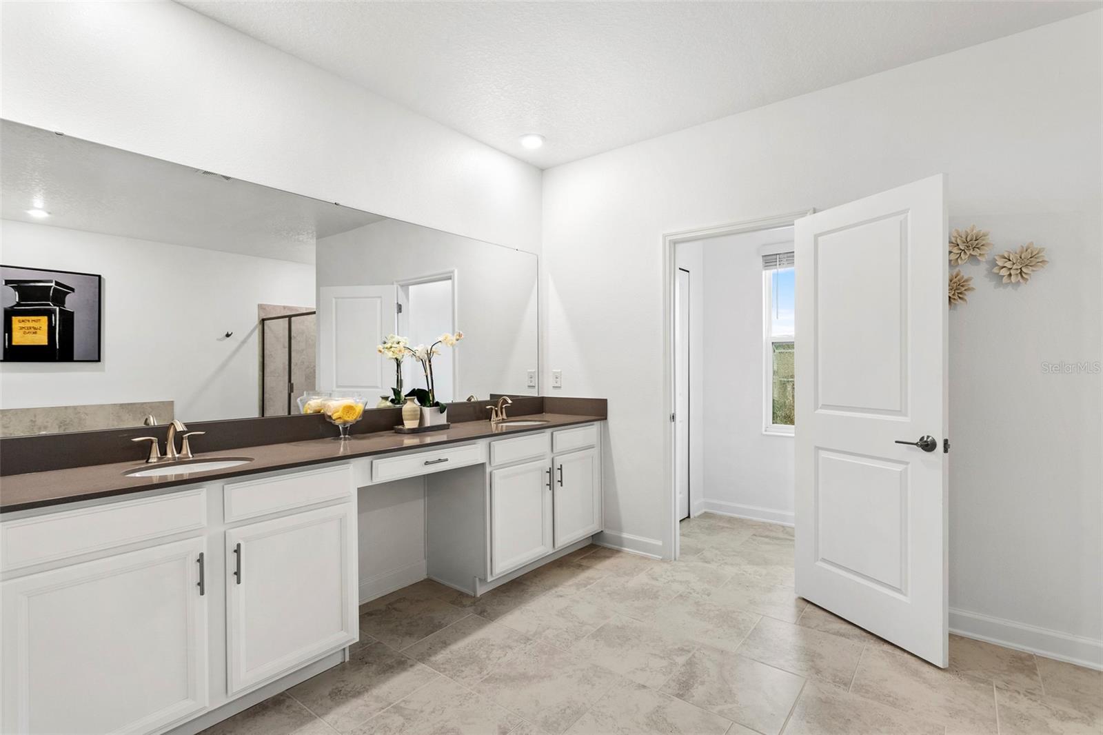 Image 13 of 42 For 3012 Ella Way