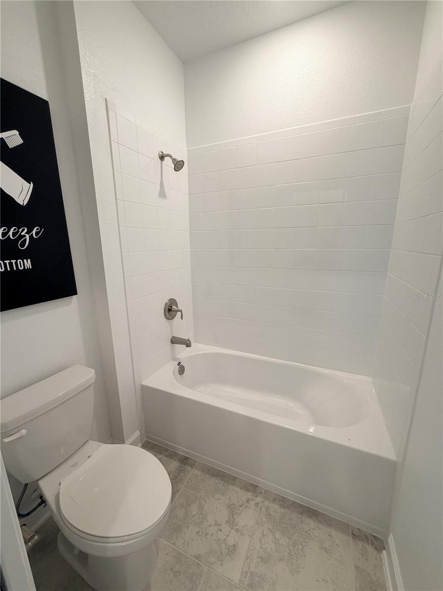 Image 18 of 42 For 3012 Ella Way