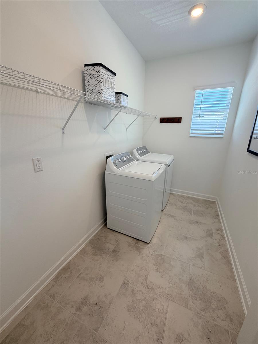 Image 22 of 42 For 3012 Ella Way