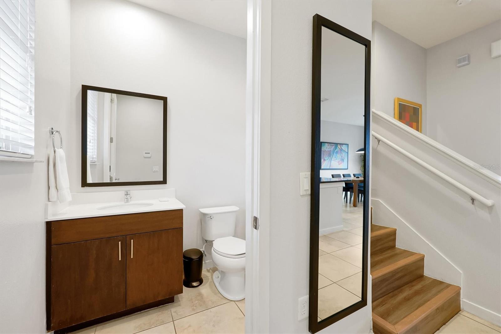 Image 19 of 64 For 2622 Bugatti Court