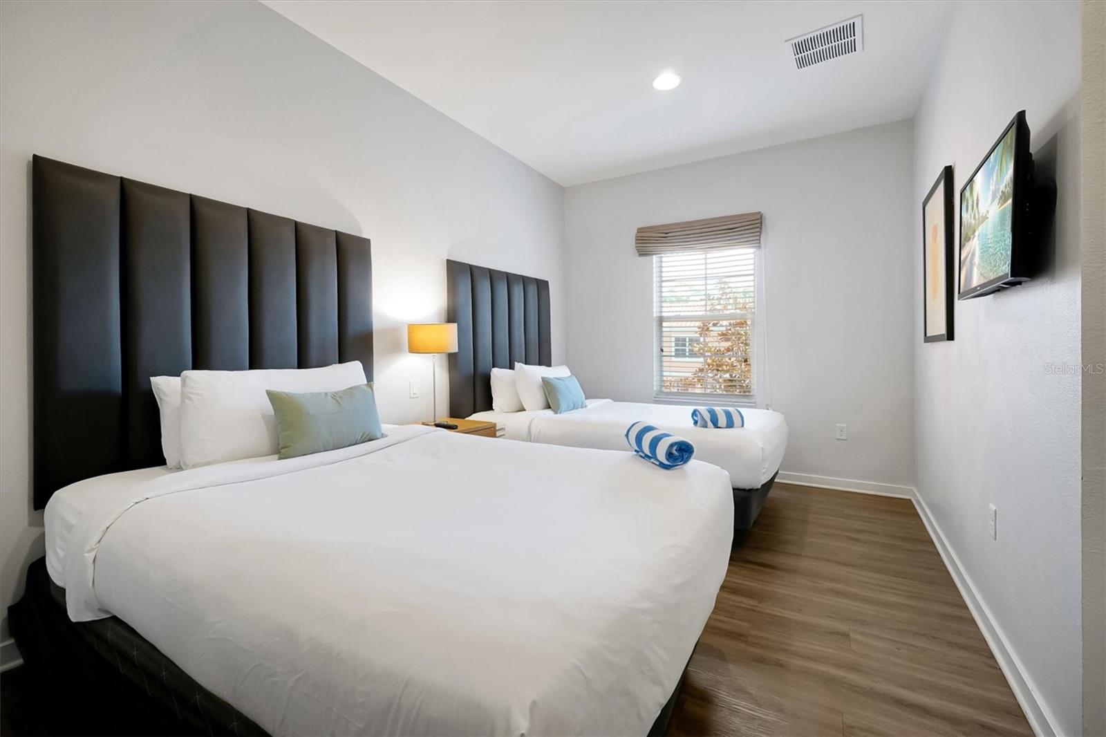 Image 29 of 64 For 2622 Bugatti Court