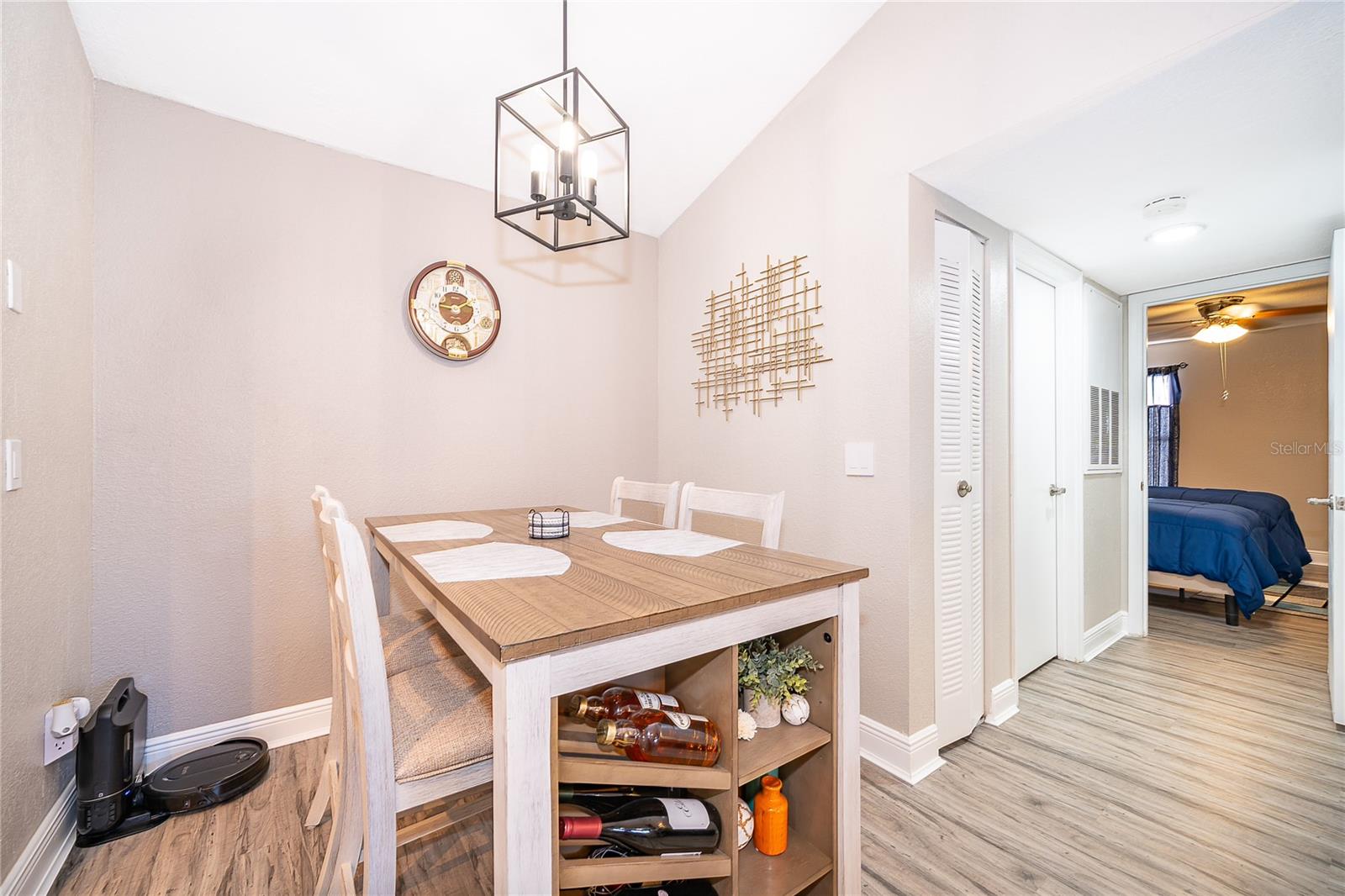 Image 10 of 23 For 5140 Conroy Road 38