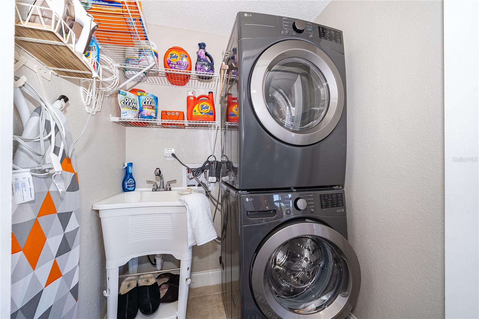 Image 15 of 23 For 5140 Conroy Road 38