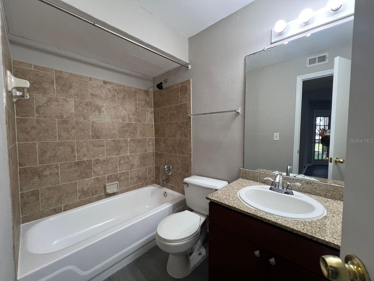 Image 10 of 15 For 6178 Westgate Drive 202