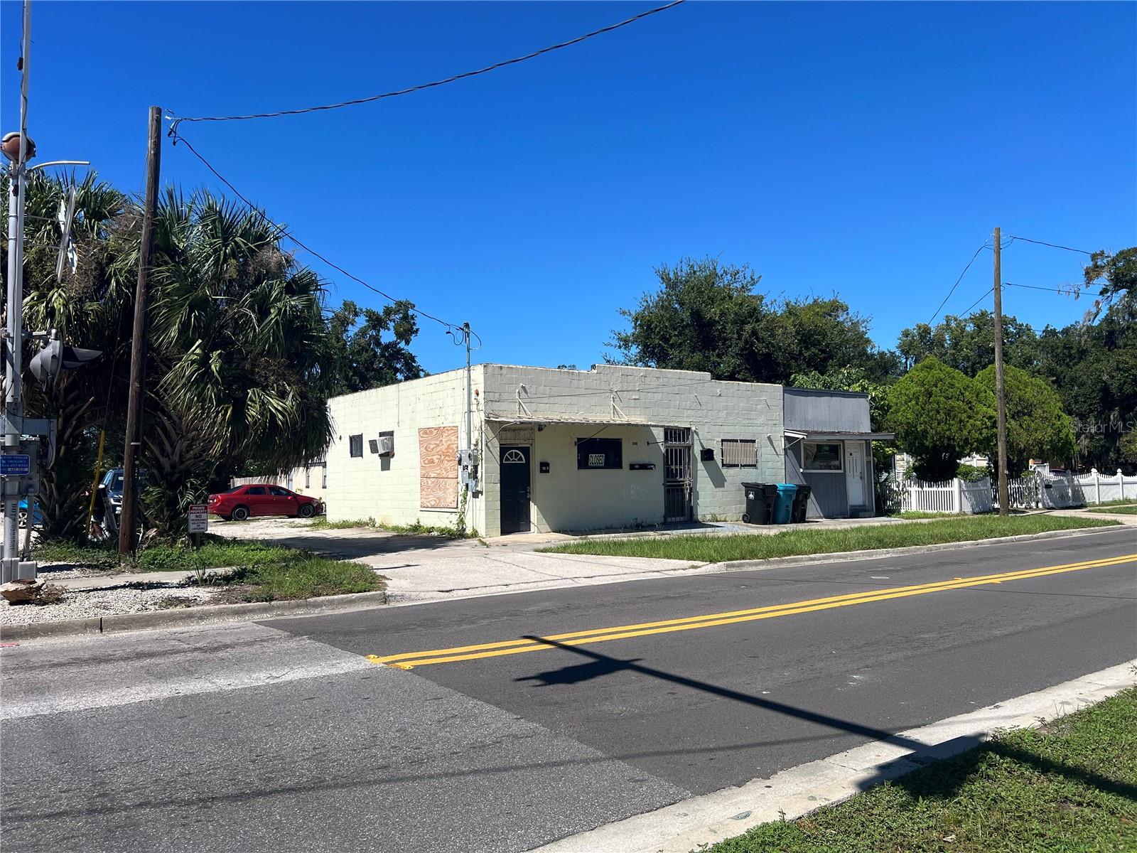 Image 4 of 11 For 300 Westmoreland Drive