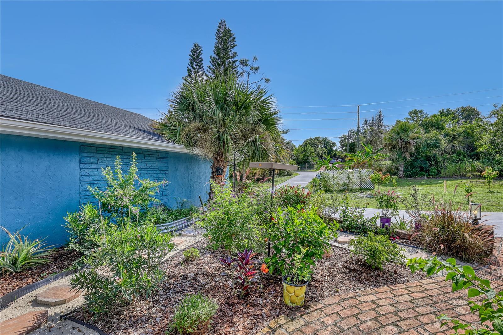 Image 15 of 74 For 470 Carpenter Road