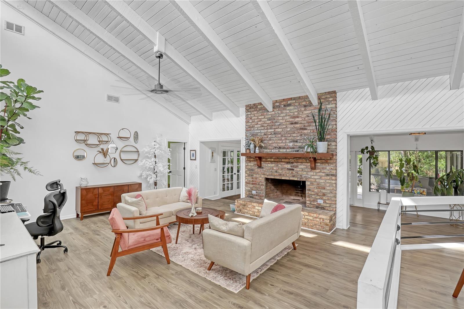 Image 19 of 74 For 470 Carpenter Road