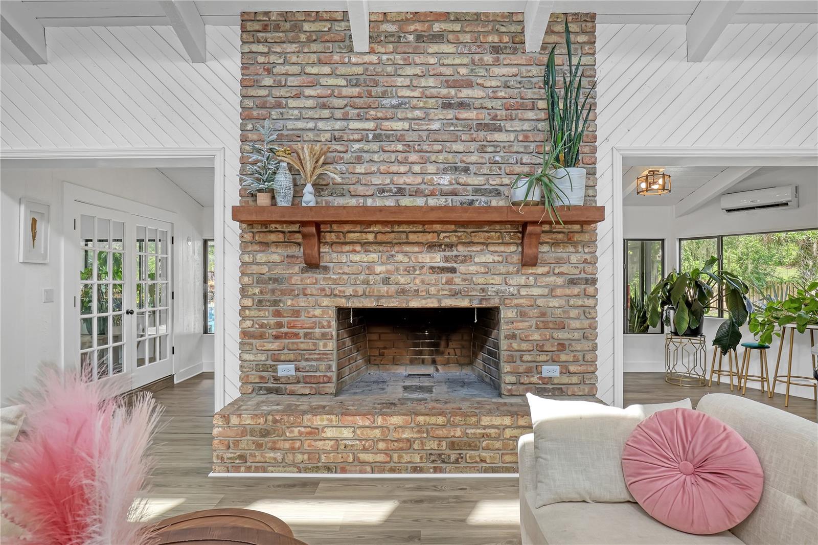 Image 23 of 74 For 470 Carpenter Road