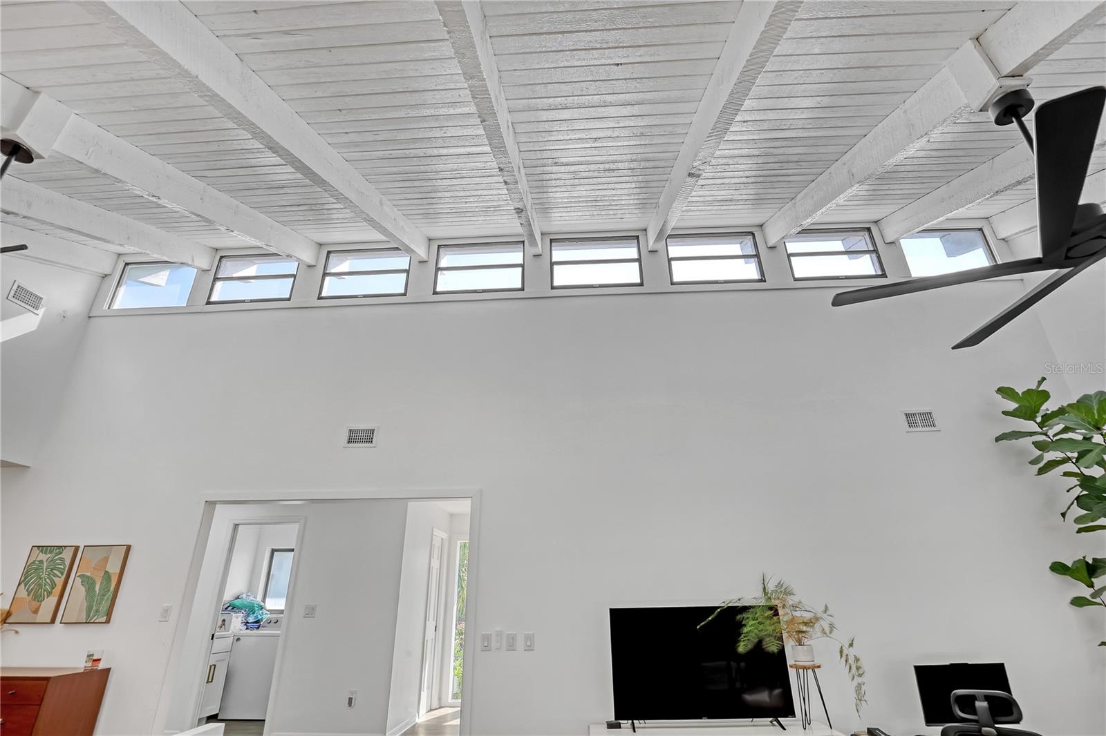 Image 26 of 74 For 470 Carpenter Road