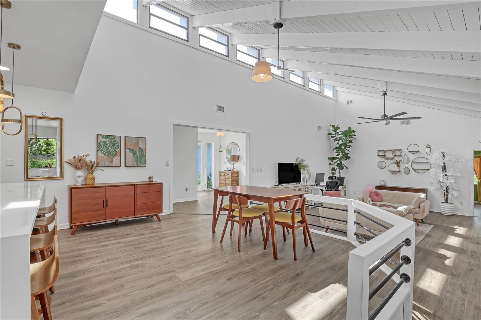 Image 28 of 74 For 470 Carpenter Road