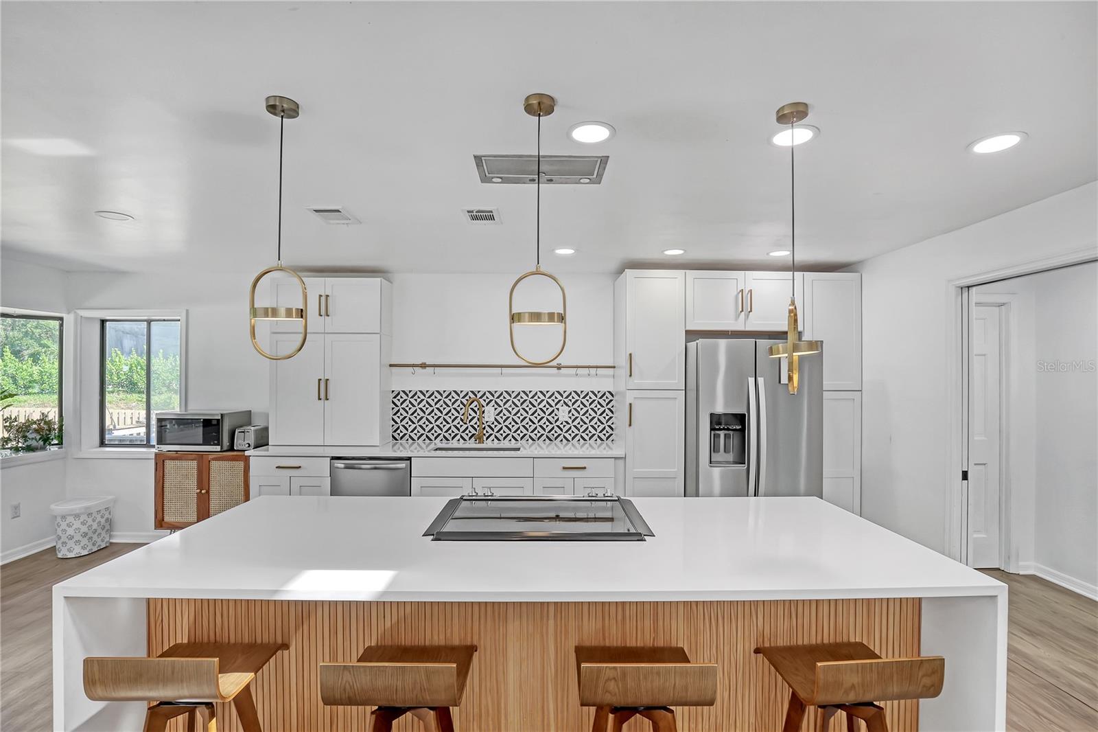 Image 32 of 74 For 470 Carpenter Road