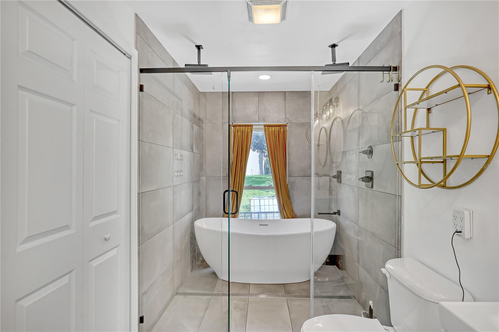 Image 44 of 74 For 470 Carpenter Road