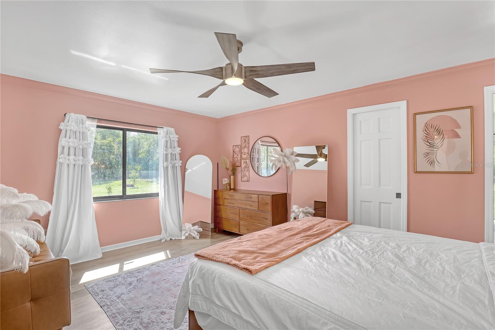 Image 47 of 74 For 470 Carpenter Road