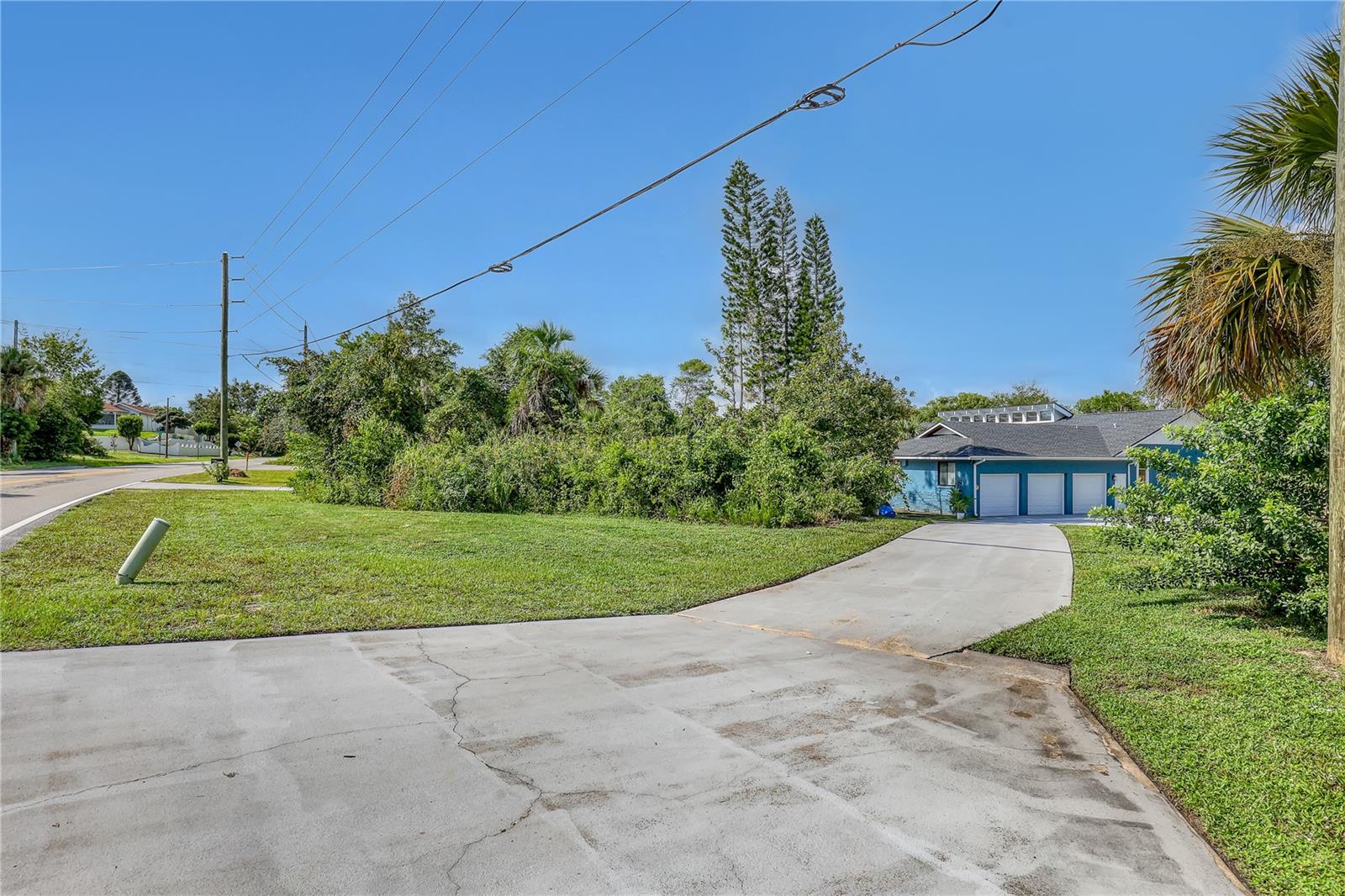 Image 5 of 74 For 470 Carpenter Road