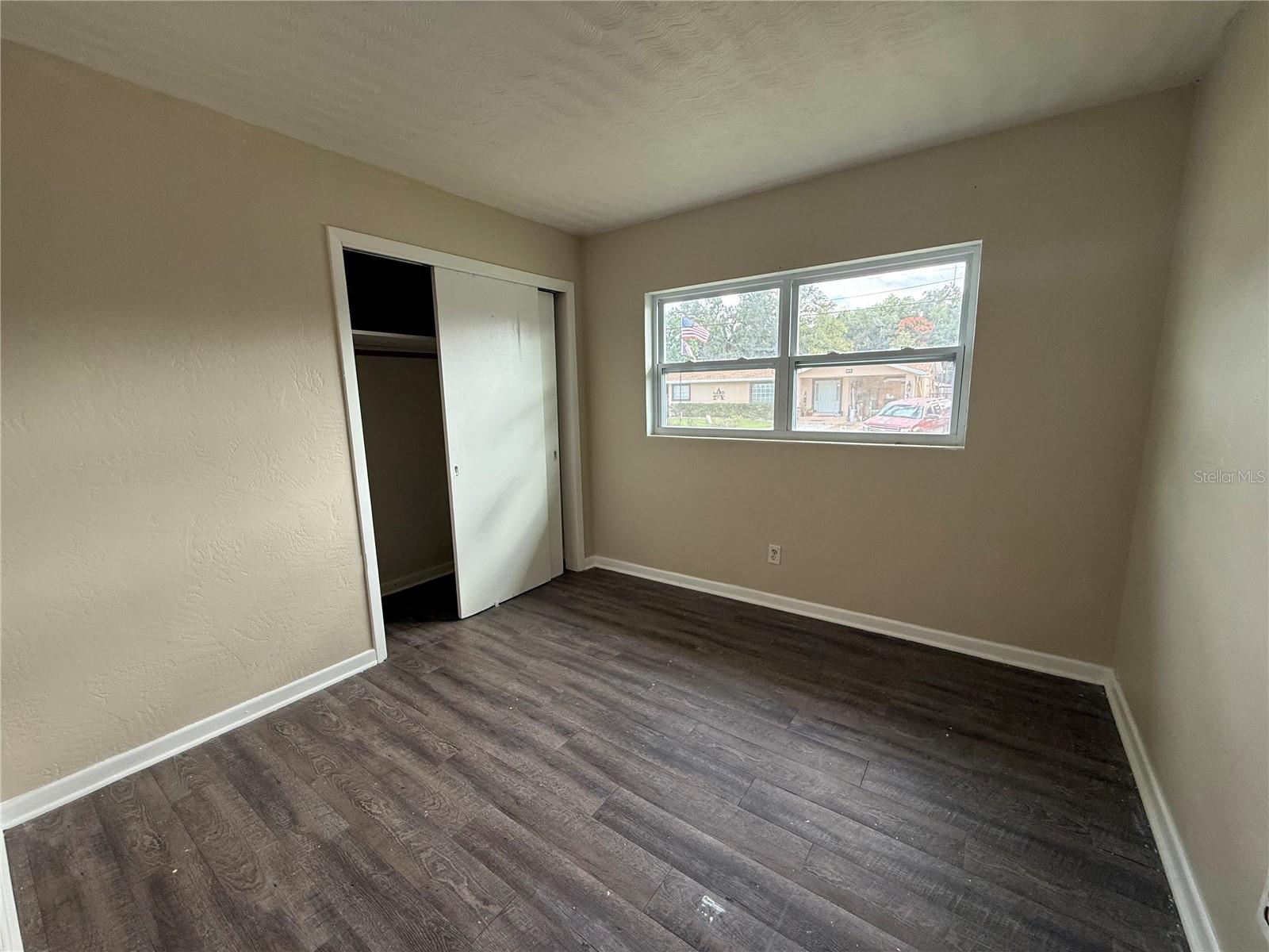 Image 11 of 18 For 127 Palmetto Avenue