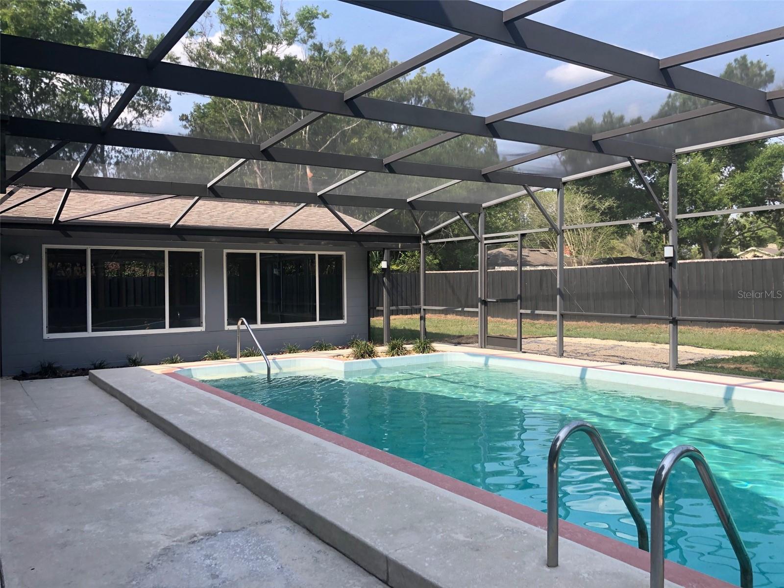 Image 2 of 25 For 303 Earl Street