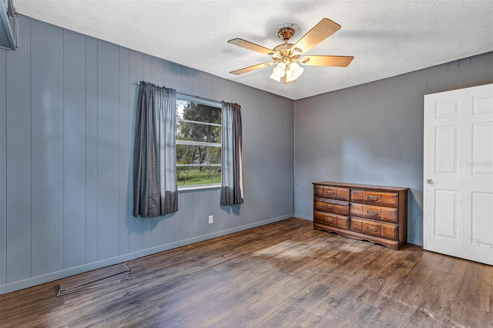 Image 30 of 43 For 140 Buffalo Bluff Road