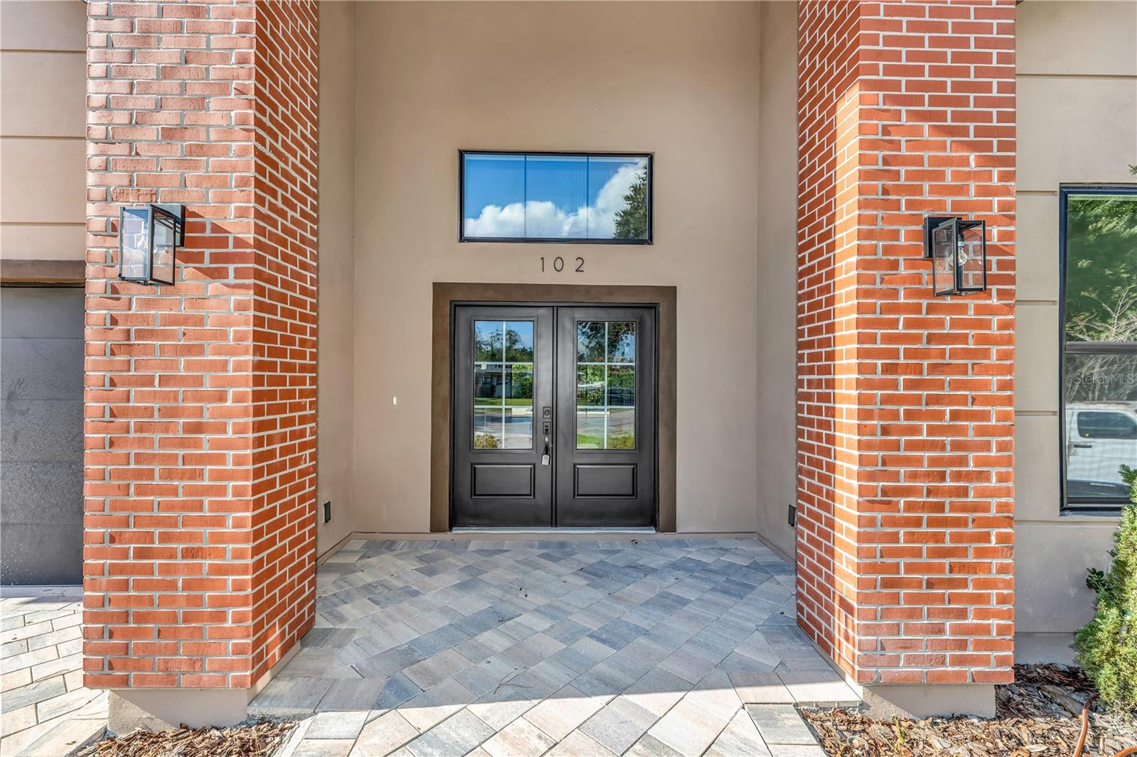 Image 2 of 51 For 102 Bell Place