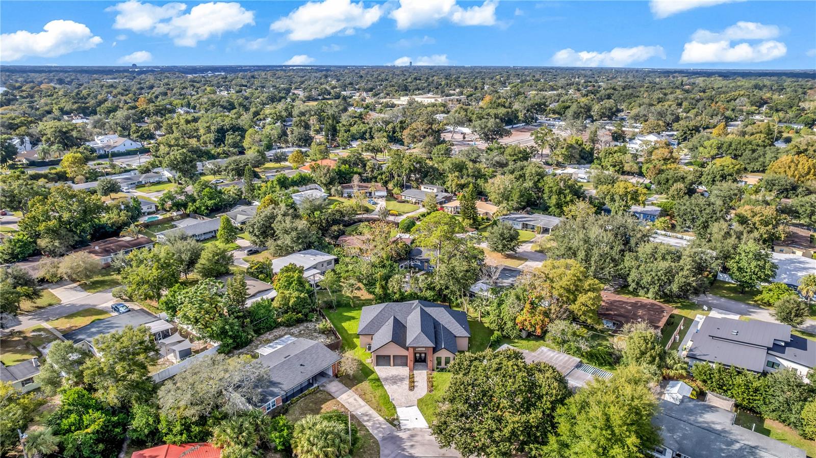 Image 6 of 51 For 102 Bell Place